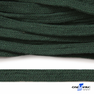 Шнур плетеный d-8 мм плоский, 70% хлопок 30% полиэстер, уп.85+/-1 м, цв.1016-т.зеленый - купить в Вологде. Цена: 742.50 руб.