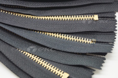 18см молнии джинсовые №322 черный авт. т4 латунь - купить в Вологде. Цена: 28.62 руб.